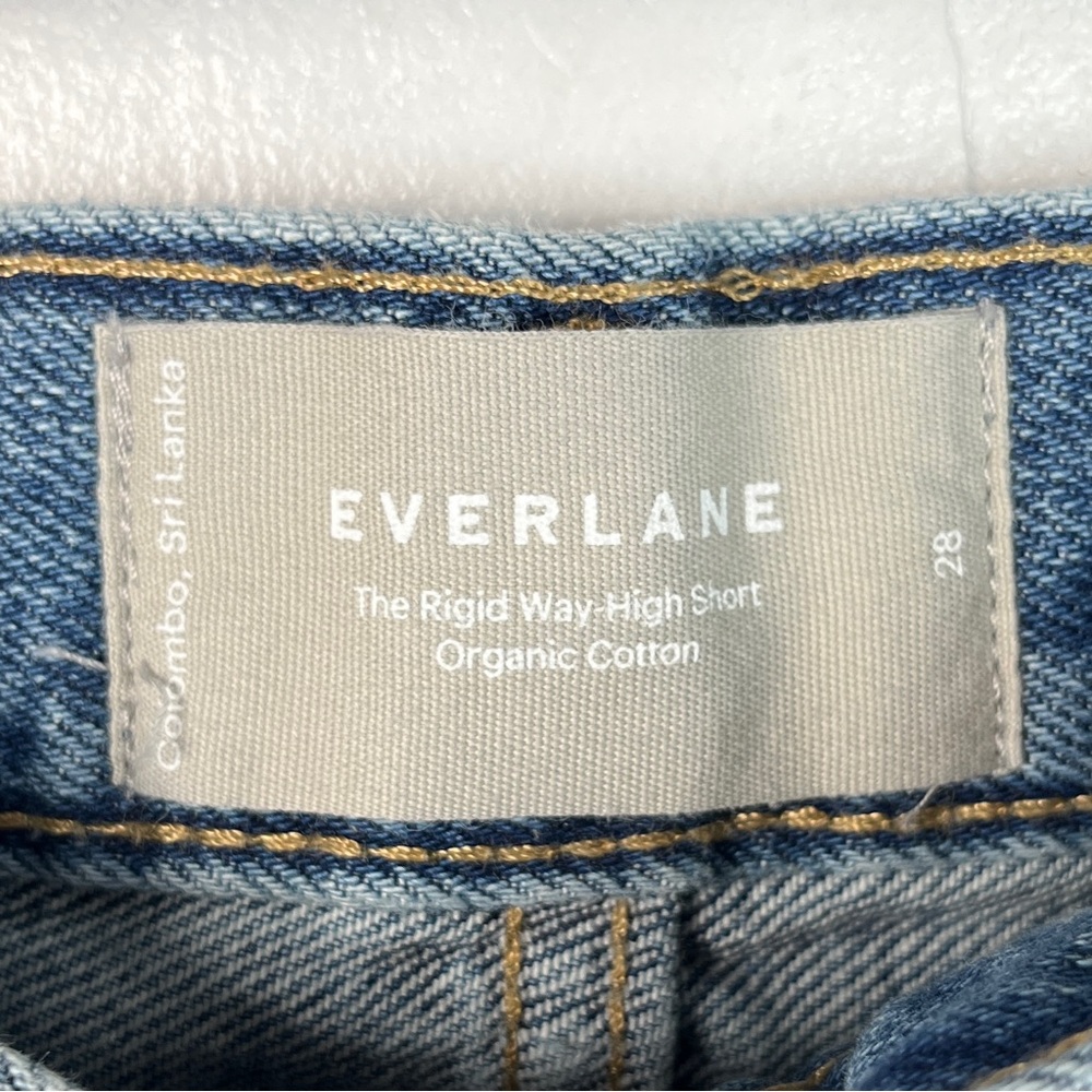 Everlane The Rigid Way-High Short - Picture 4 of 9